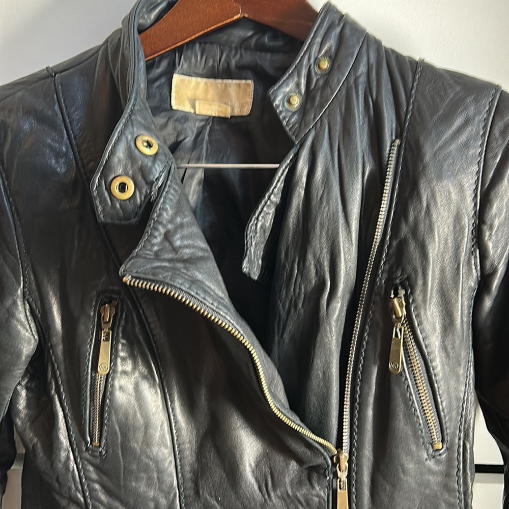 Real Leather Jacket - Picture 2 of 3